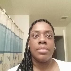 Meet your Posher, Stacy